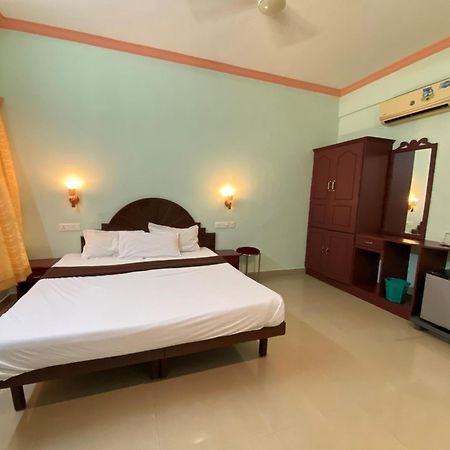Packbag Comfort Bed & Breakfast Kovalam Luaran gambar