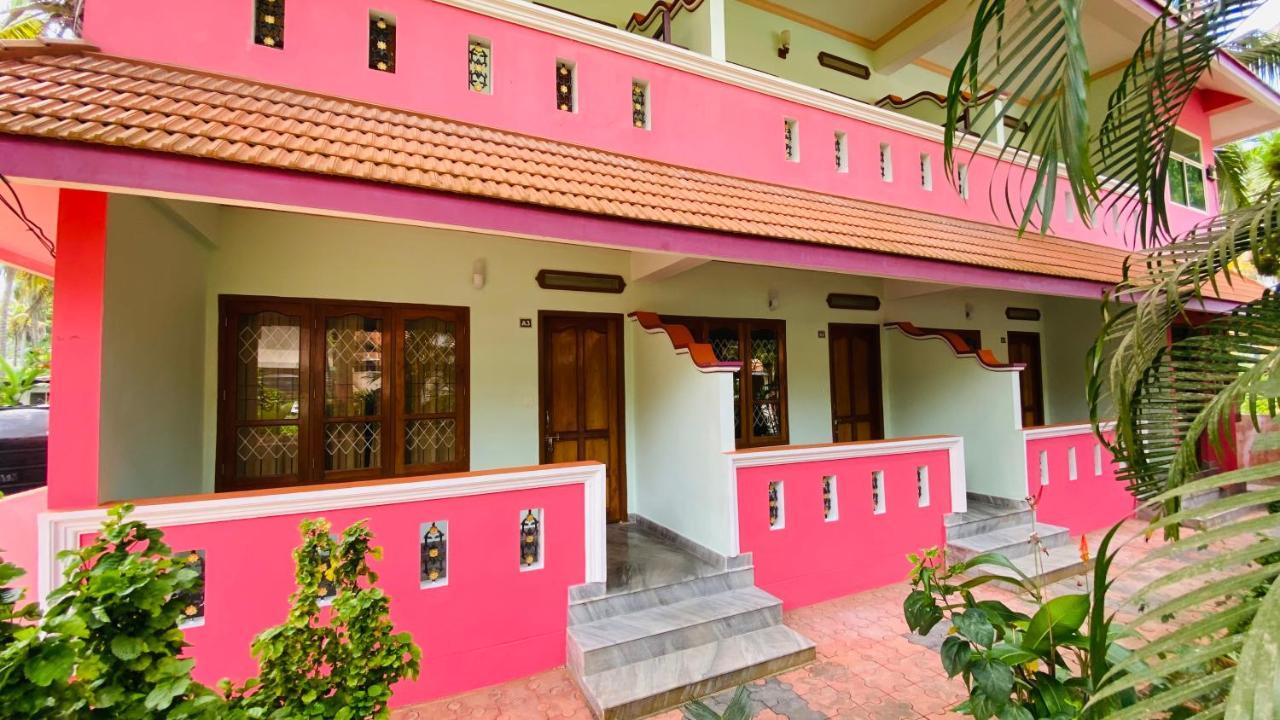 Packbag Comfort Bed & Breakfast Kovalam Luaran gambar