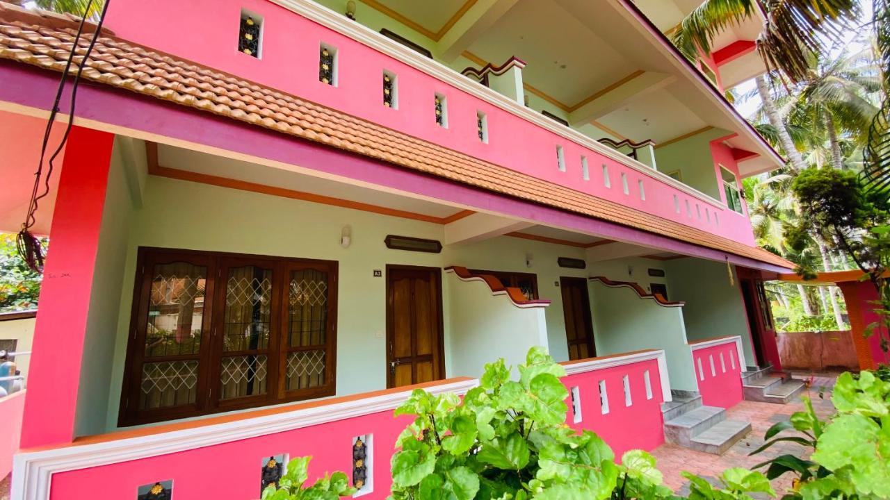 Packbag Comfort Bed & Breakfast Kovalam Luaran gambar