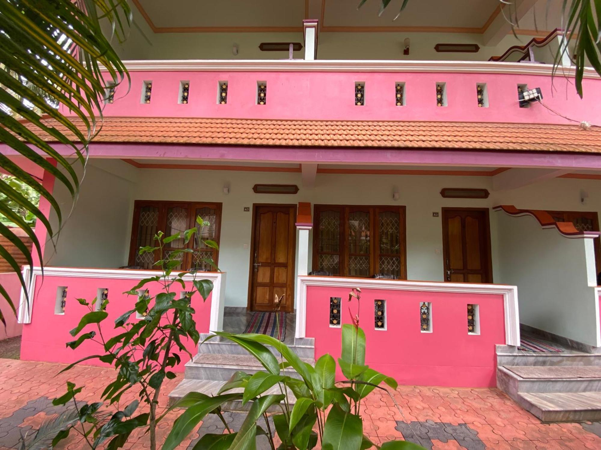 Packbag Comfort Bed & Breakfast Kovalam Luaran gambar