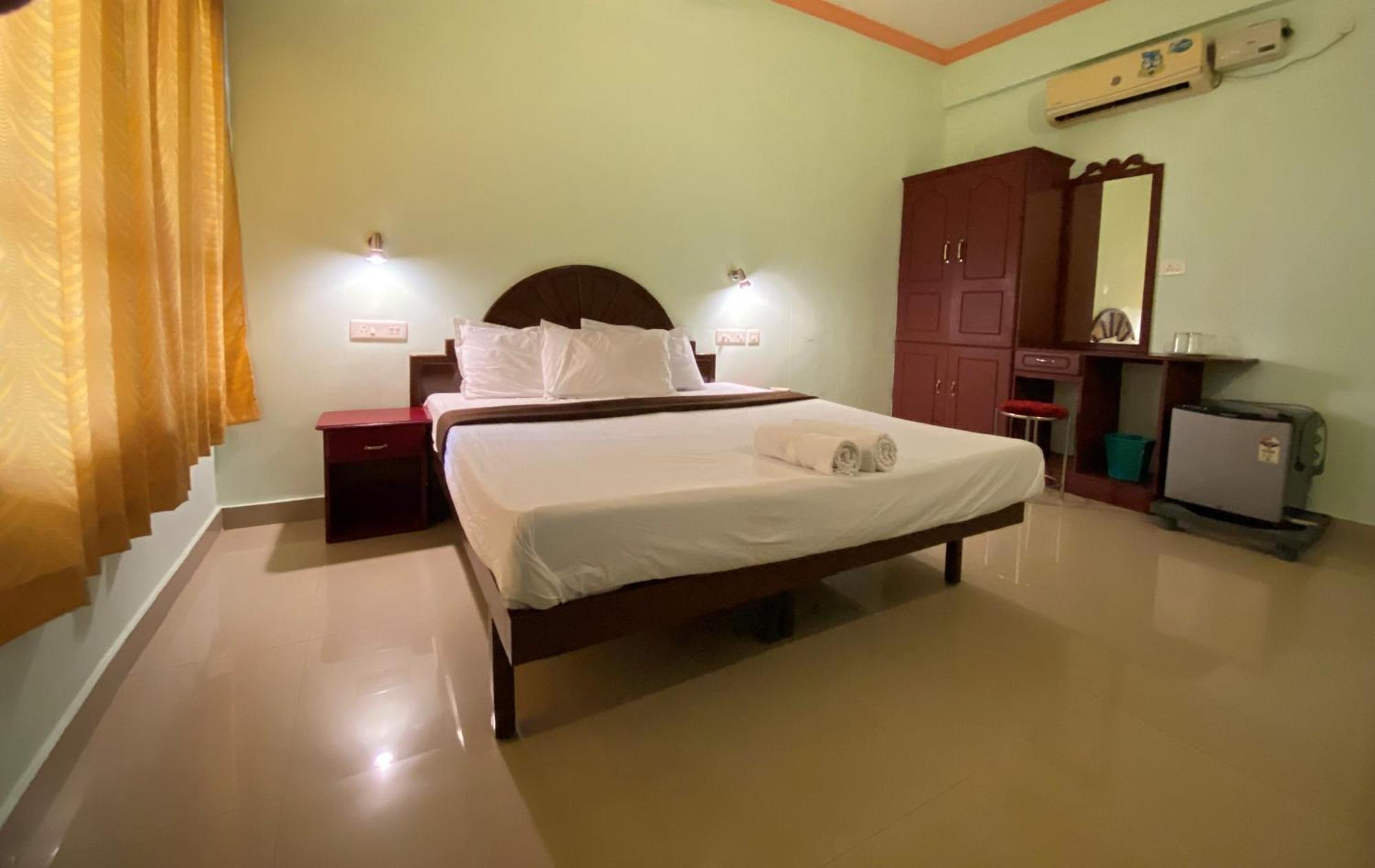 Packbag Comfort Bed & Breakfast Kovalam Luaran gambar