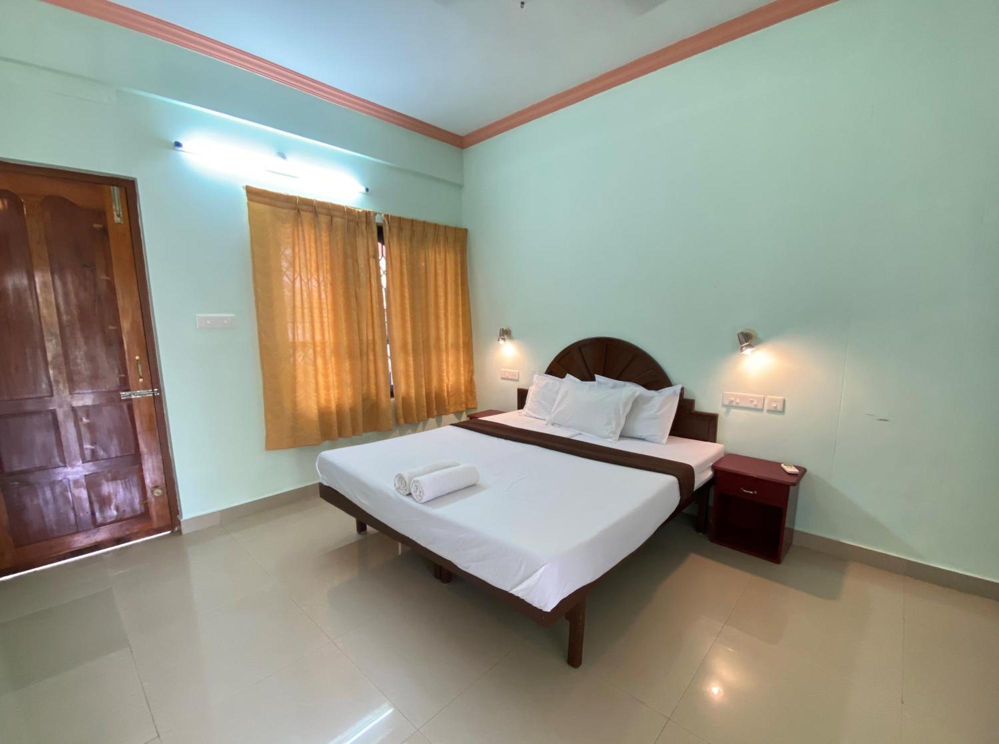 Packbag Comfort Bed & Breakfast Kovalam Luaran gambar