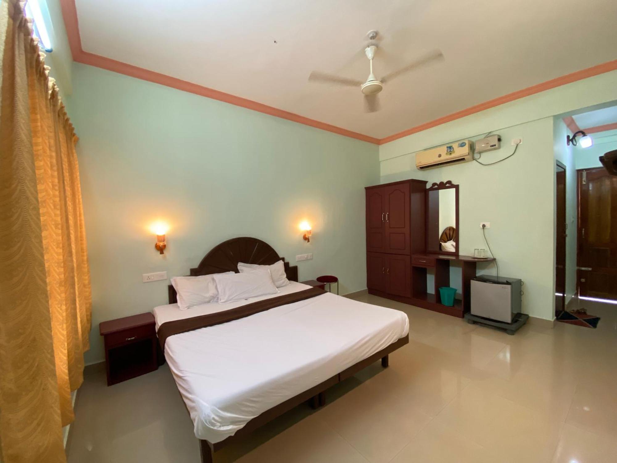 Packbag Comfort Bed & Breakfast Kovalam Luaran gambar