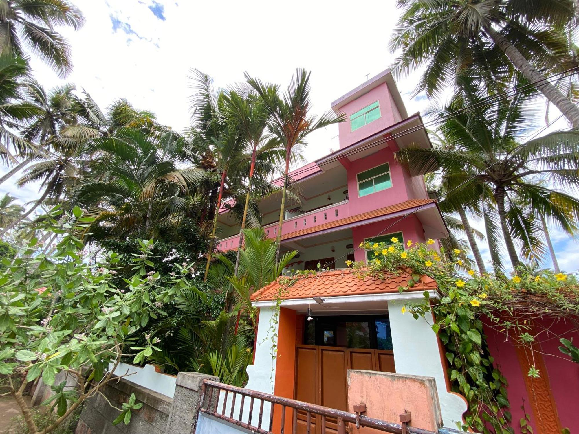 Packbag Comfort Bed & Breakfast Kovalam Luaran gambar