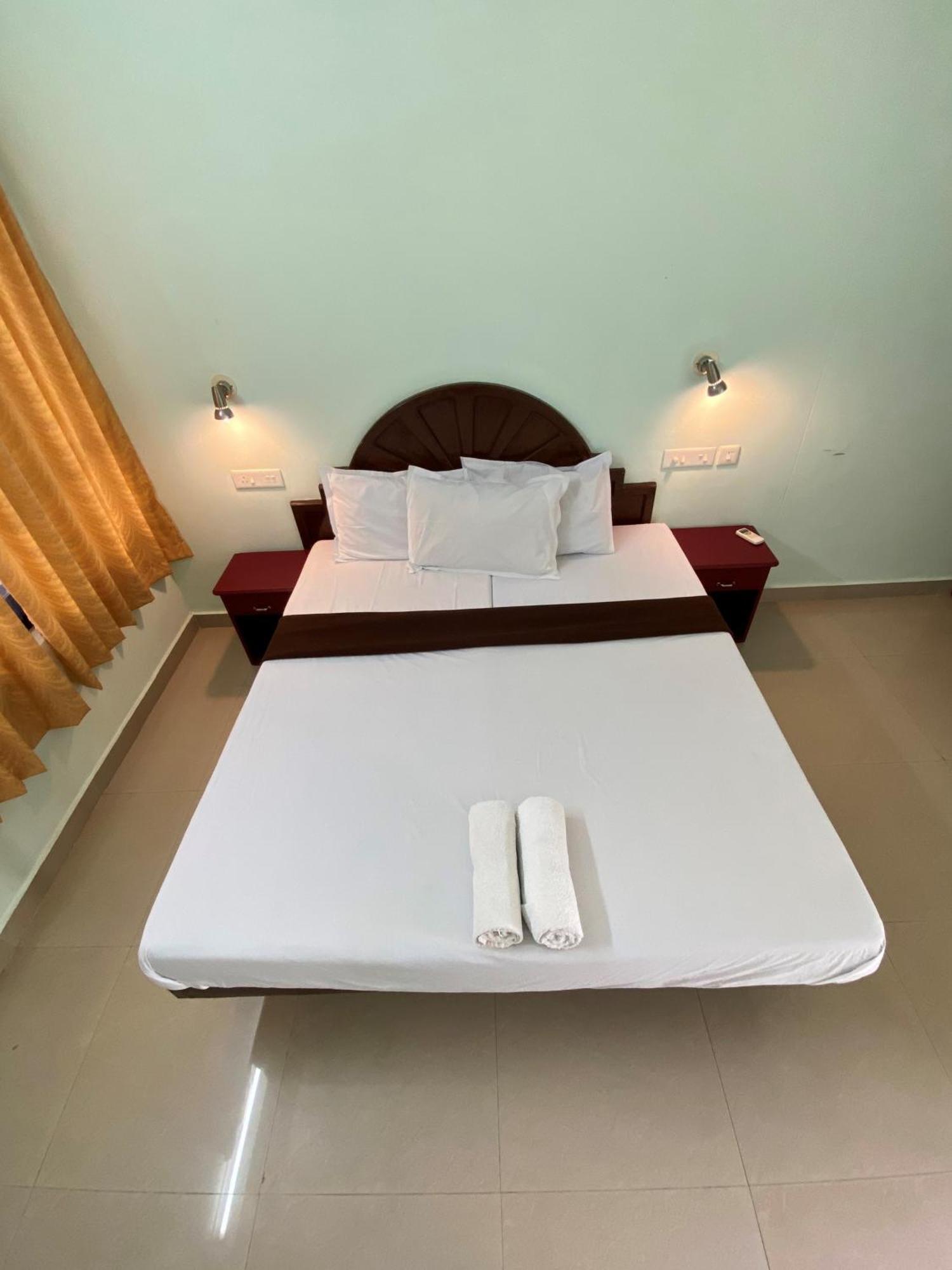 Packbag Comfort Bed & Breakfast Kovalam Luaran gambar
