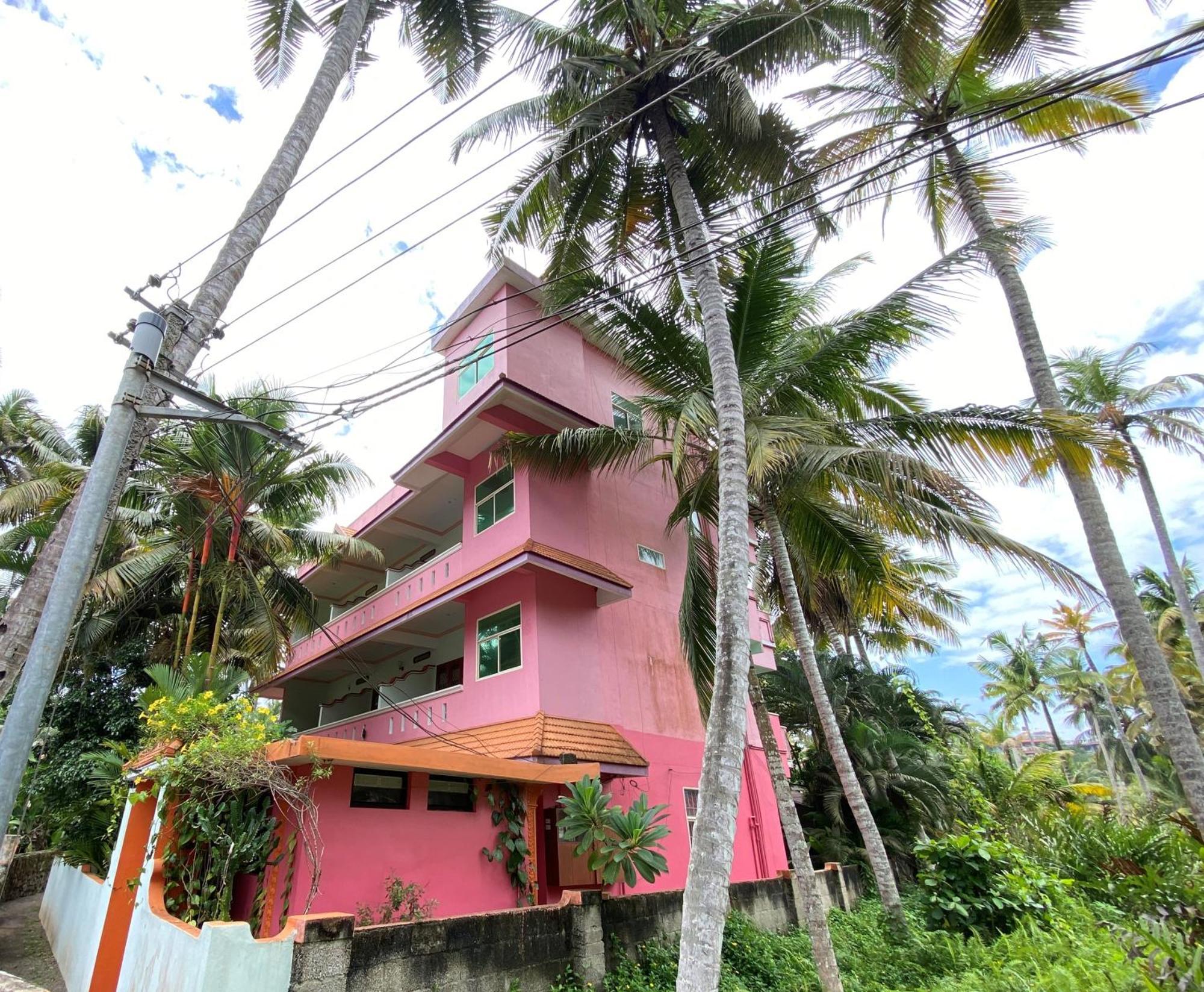 Packbag Comfort Bed & Breakfast Kovalam Luaran gambar